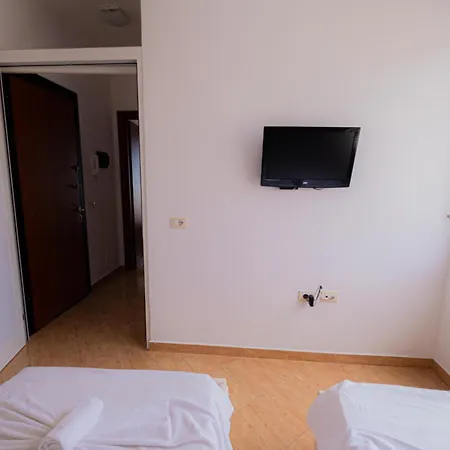 Sun Shine Hotel Shkallnur