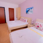 Sun Shine Hotel Škalngur