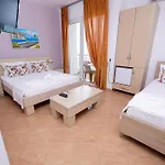 Sun Shine Hotel