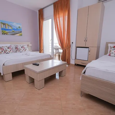 Sun Shine Hotel