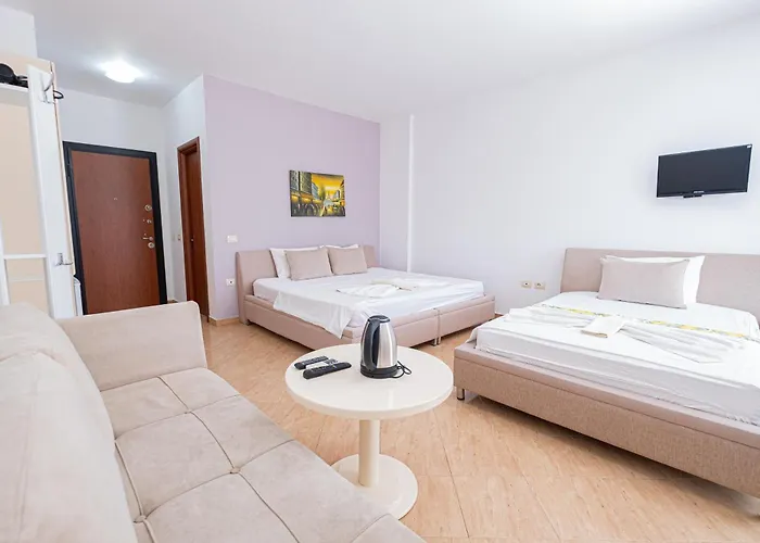 Sun Shine Hotel Shkallnur