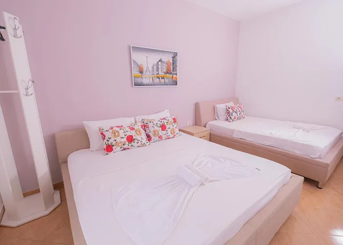 Sun Shine Hotel Shkallnur